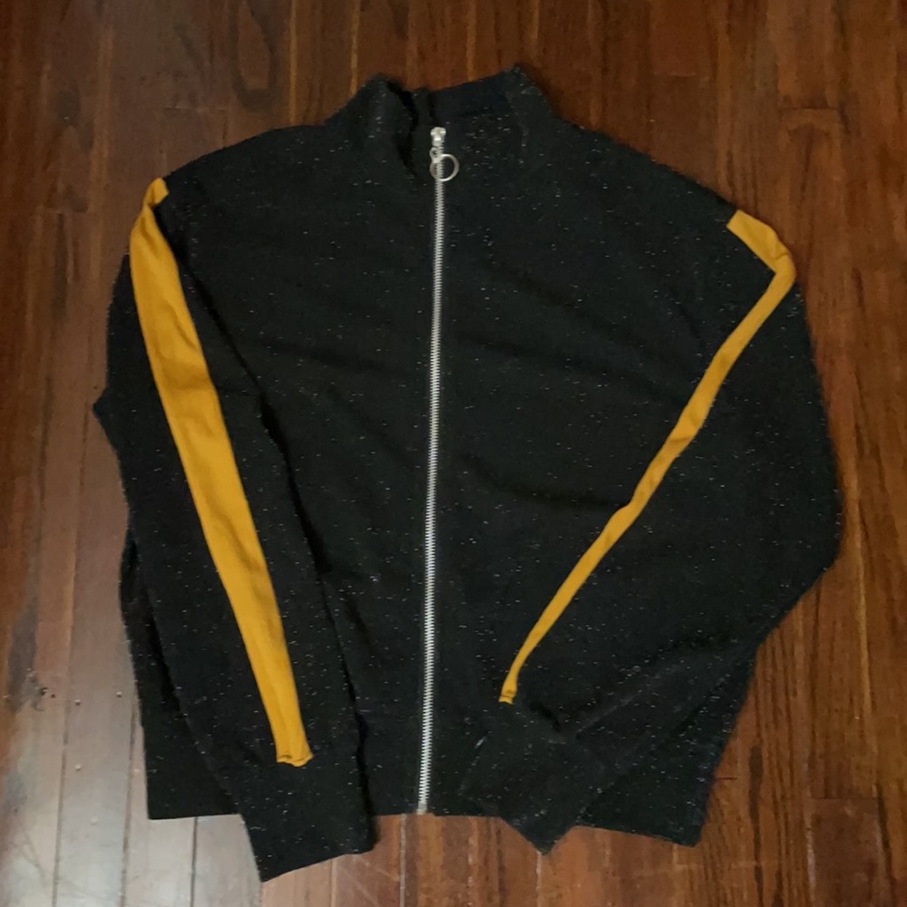 Track suit set - Picture 5 of 6